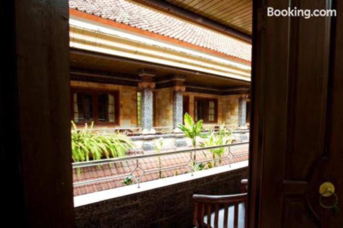 Segara Sadhu Inn Kuta By Ecommerceloka Kuta Lombok Exterior foto