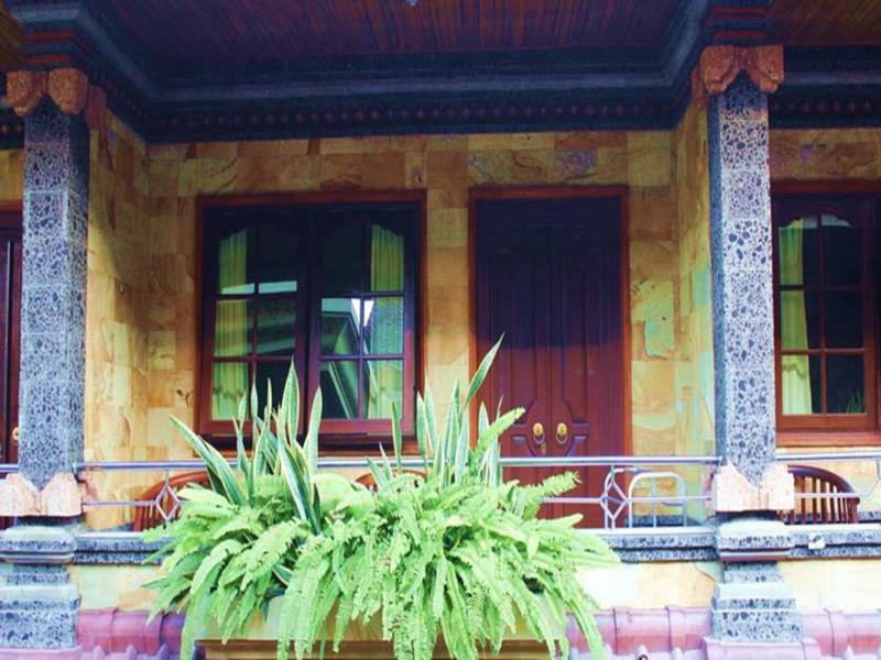 Segara Sadhu Inn Kuta By Ecommerceloka Kuta Lombok Exterior foto