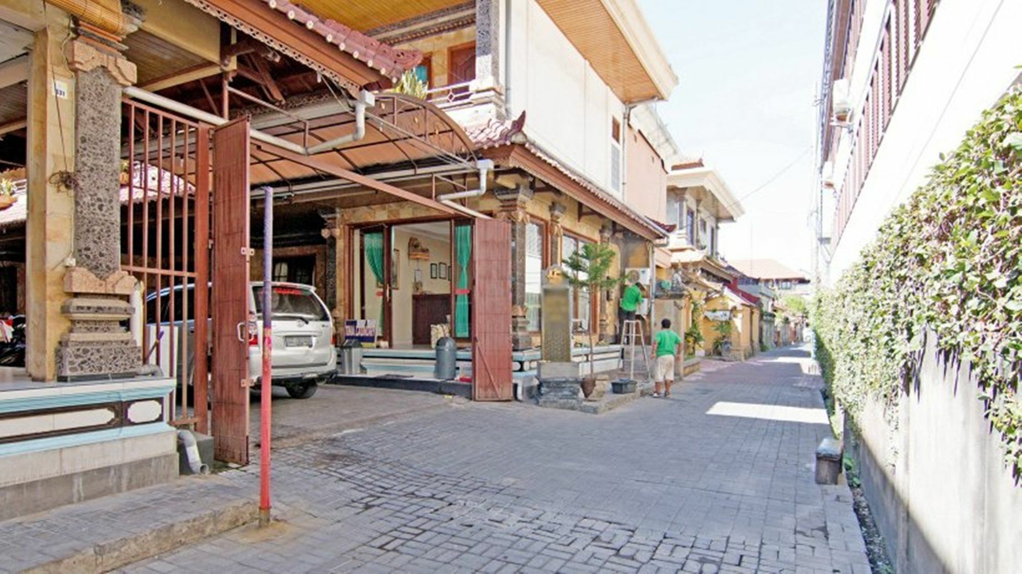Segara Sadhu Inn Kuta By Ecommerceloka Kuta Lombok Exterior foto