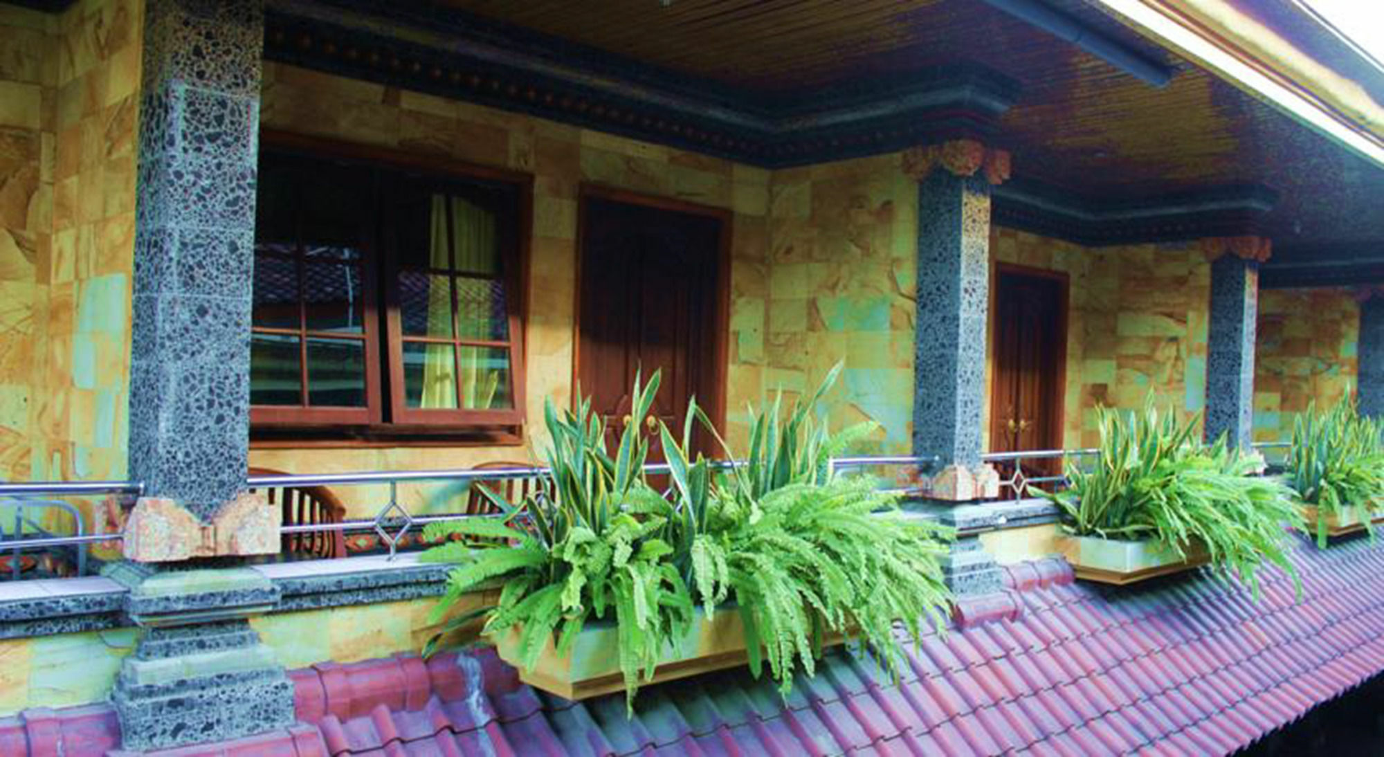 Segara Sadhu Inn Kuta By Ecommerceloka Kuta Lombok Exterior foto